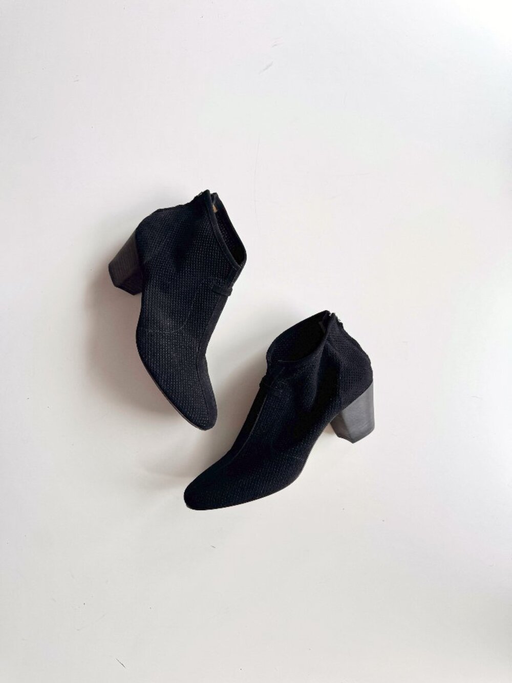 AQUATALIA Black Perforated Suede Leather Block Heel Ankle Boots, Size 9
